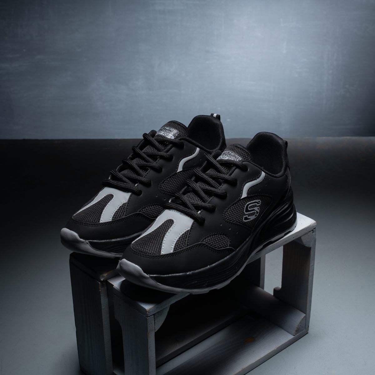 Skechers  شبابي وبناتي كودSR1 (مخزن EL1)