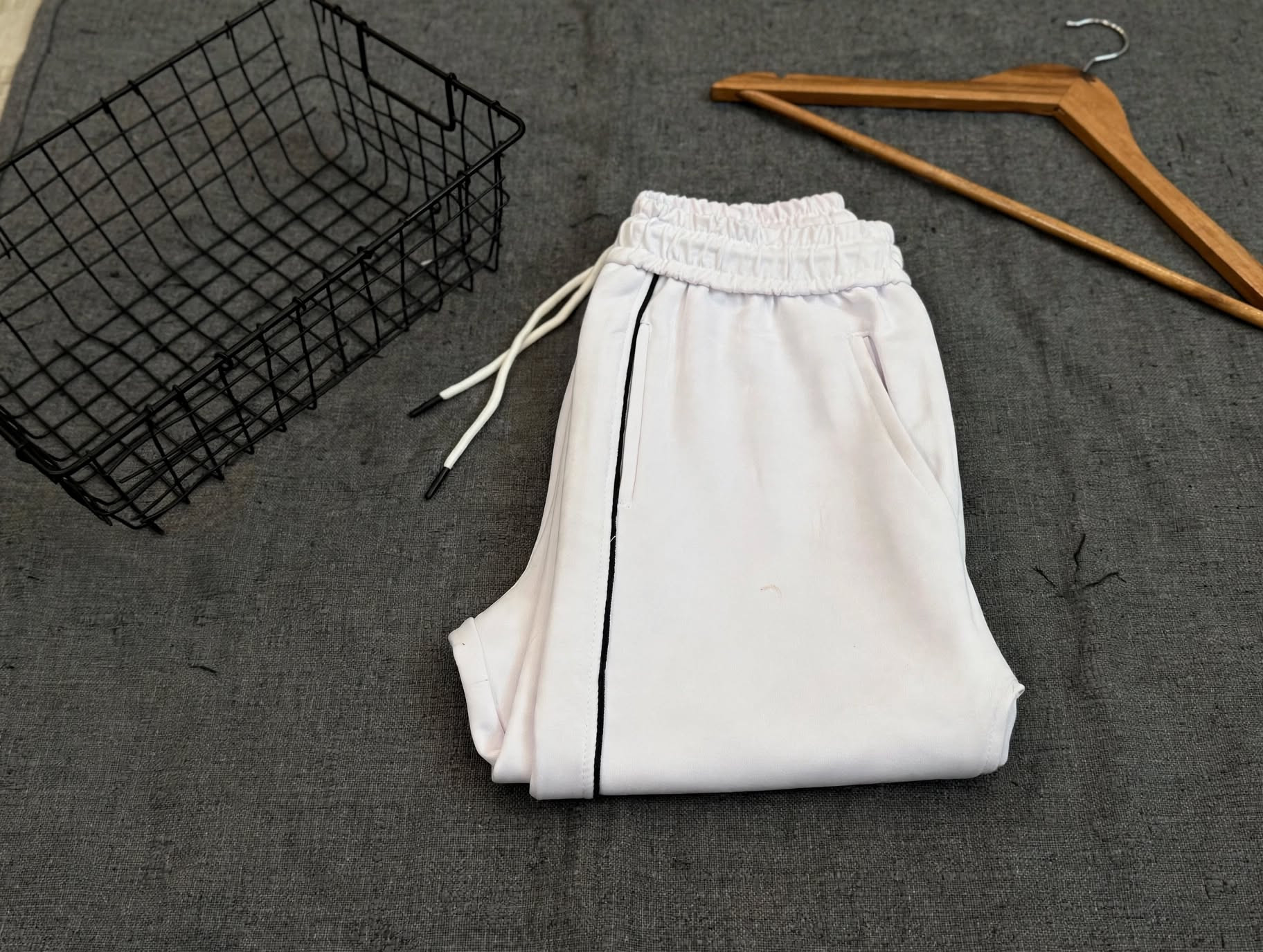 بنطلون UQ Daily Flexpants