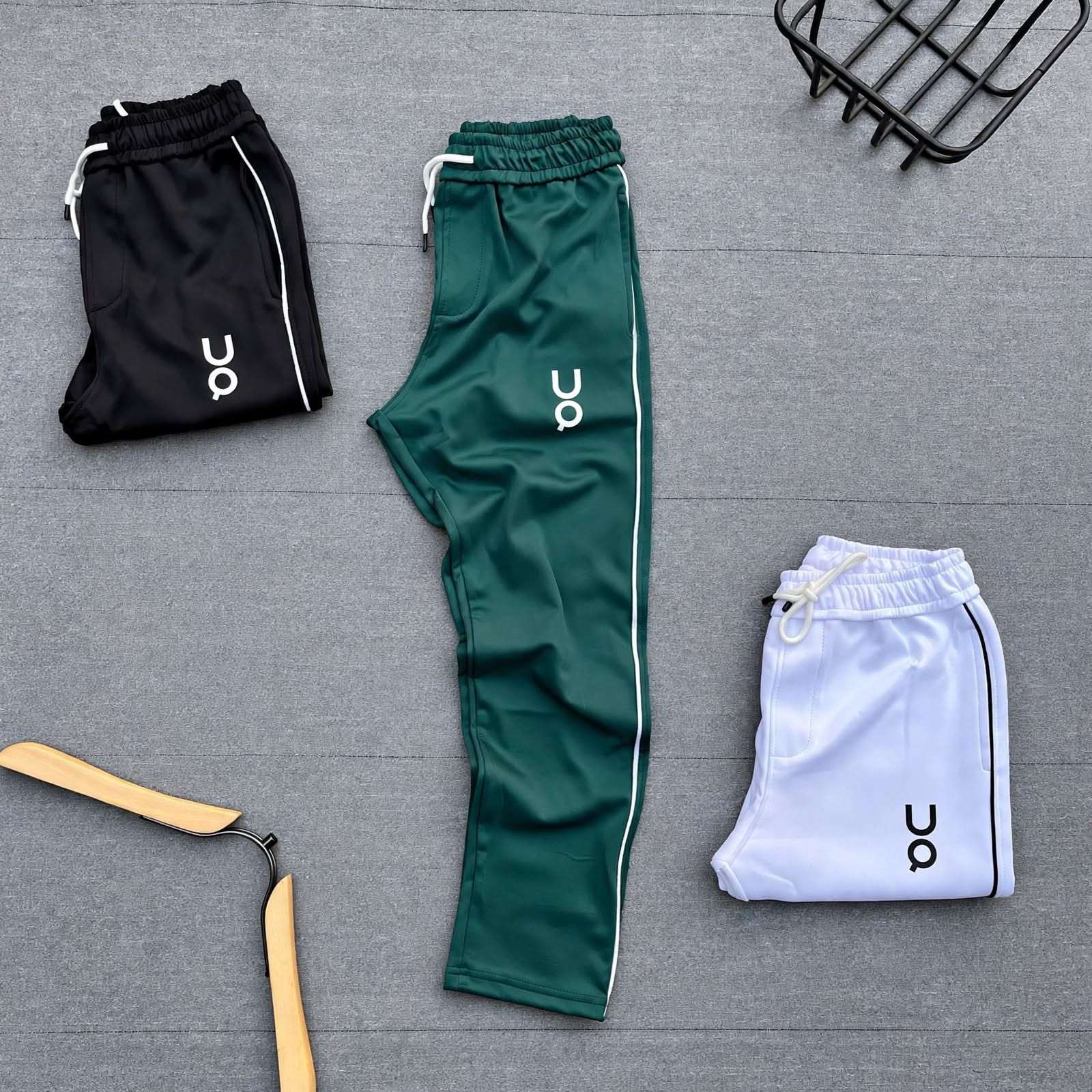 بنطلون UQ Daily Flexpants