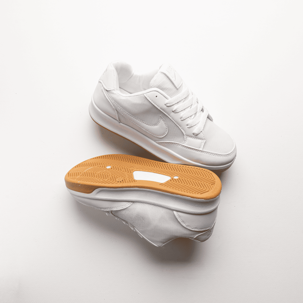 رجالي Nike Adversary N3 (مخزن 398)